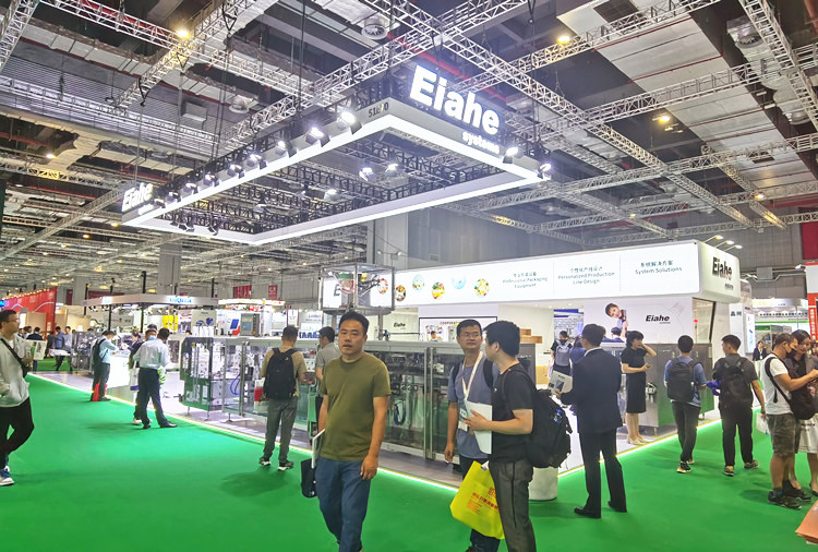 这场展会真的可以说是“包”罗万象！
